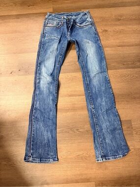 Cowgirl Tuff Light Blue Denim Jeans with Embroidered Waist